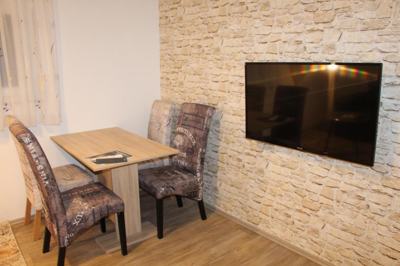 Ermis Apartments Metzingen  Dış mekan fotoğraf