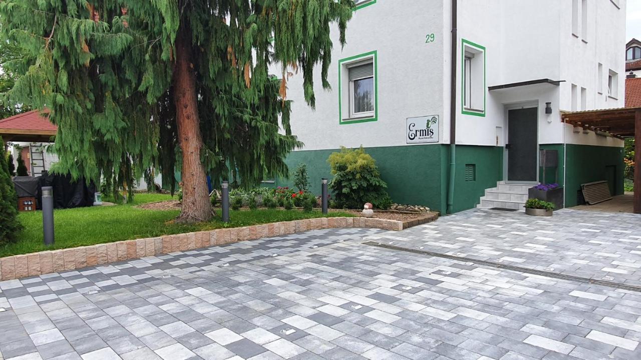 Ermis Apartments Metzingen  Dış mekan fotoğraf